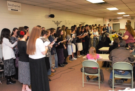 picture of youth choir